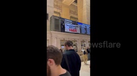 US: Hundreds Of Protesters Storm NYC Grand Central To Demand Israel-Hamas Ceasefire 7