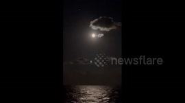 Japan: Hunter’s Moon Partial Lunar Eclipse Seen Across Country 5