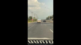 Truck's wheel comes off sending sparks along road