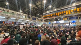 Pro-Palestinian protestors swarm Liverpool Street Station demanding ceasefire in Gaza