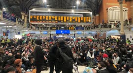 Pro-Palestinian protestors swarm Liverpool Street Station demanding ceasefire in Gaza