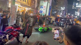 Tokyo Halloween ban: Motorbike crashes into taxi in Shibuya while doing a wheelie