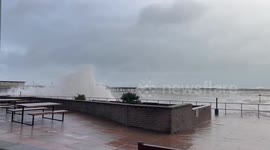 UK: Storm Ciaran Makes Landfall Bringing High Winds, Rain To South West 5