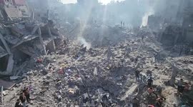 15 killed in Israeli strike on refugee camp in central Gaza: media