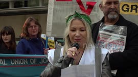 Protesters call on Suella Braverman to