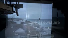 Aussie turns bland hotel room into a canvas for a stunning 'camera obscura'