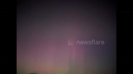 Northern Lights twinkle and dance in dazzling display over Cleethorpes in the UK