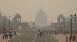 Air pollution level rises in New Delhi, Delhi, India