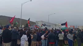 Australia: Pro-Palestine Activists Protest At Melbourne Port To Block Israeli Shipping Line