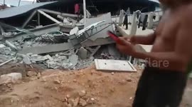 Four injured and four buried under rubble when hotel collapses in Malaysia