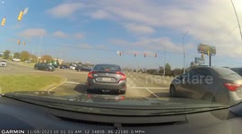 SUV Ignores Red Light