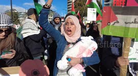 Hundreds of thousands march for Palestine to demand a ceasefire now in London, UK