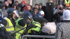 Violent clashes between police and counter-protesters in London as pro-Palestine march takes place