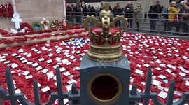The Cenotaph opens to public on Remembrance Sunday 2023 - Whitehall