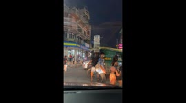 Cyclist Has Impressive Balancing Skills