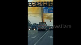 Terrifying moment tanker spews toxic yellow gas due to blocked valve