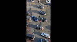 Paris driving WTF?! Organised chaos at the Arc de Triomphe roundabout-without-rules
