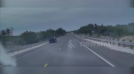 Illegal Immigrants Jump From Speeding Car in Kinney County Pursuit, TX, USA