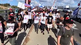 Families of Israeli kidnapped march to Jerusalem demanding to bring them home now!