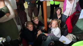 Fracking Protesters target Bell Pottinger