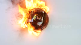 Vlogger pours molten glass on an iPhone 6s