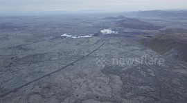 Video of Blue Lagoon in Iceland, next to the power plant Svartsengi, where they are building a wall to protect agains lava