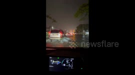 US: Torrential Downpours Flood Southeastern Florida, Flood Advisories Issued