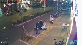 Quick-thinking father saves child from electric scooter mishap