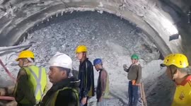 Uttarkashi tunnel collapse: 40 workers still trapped, American drilling machine breaks down