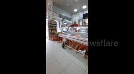 Store employee's daily act of kindness: feeding hungry stray cat in Turgutlu, Manisa
