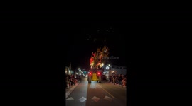 Santa's Reindeer Spread Christmas Cheer at Parade