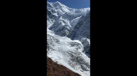 Terrifying sight as avalanche hurtles towards filmer in Pakistan