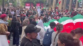 Australia: Students Walk Out Of Schools To Show Support For Palestine In Melbourne 3