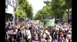 Australia: Students Walk Out Of Schools To Show Support For Palestine In Melbourne 10