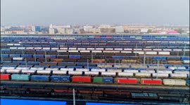 Xinjiang land ports play robust role amid efforts to expand opening up