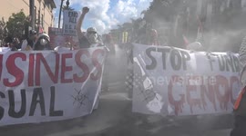 CA: Pro-Palestine rally weaves its way through Hollywood
