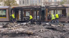 Burned bus wreckage removed from O'Connell Street as Dublin cleans up after night of looting and riots