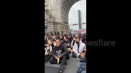 US: Pro-Palestine Protesters Block NYC’s Manhattan Bridge To Demand Ceasefire