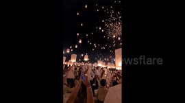 Thailand: Yi Peng Lantern Festival In Chiang Mai 2