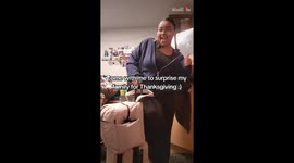 Elder sister returns home for Thanksgiving to surprise her brother *Wholesome*