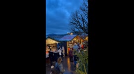 Santa's dazzling daily flights over Montreux's Christmas Market: a magical evening spectacle