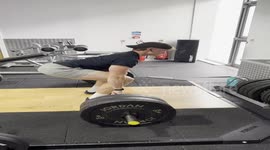 Fitness fanatic eats McDonald's for 30 days and LOSES six pounds (part 5)