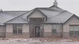 US: Cold Front Moves Through Northern Texas, Bringing Rains And Snow