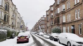 Glasgow hit with snow as weather warnings are in place for the UK