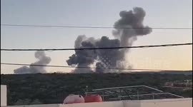 Israel Aircraft Bomb South Lebanon Towns