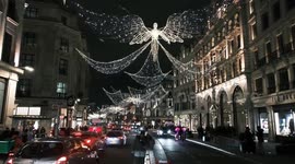 London gears up for festive season