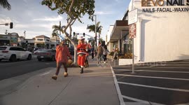 Corona del Mar Annual Christmas Walk in Newport Beach