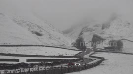 Snow in Derbyshire, UK as cold snap continues