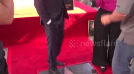 Hootie & The Blowfish singer Darius Rucker thanks band in Walk of Fame ceremony