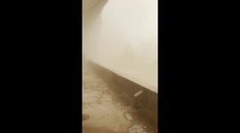 Dust from rockslide blocks out sun in Utah